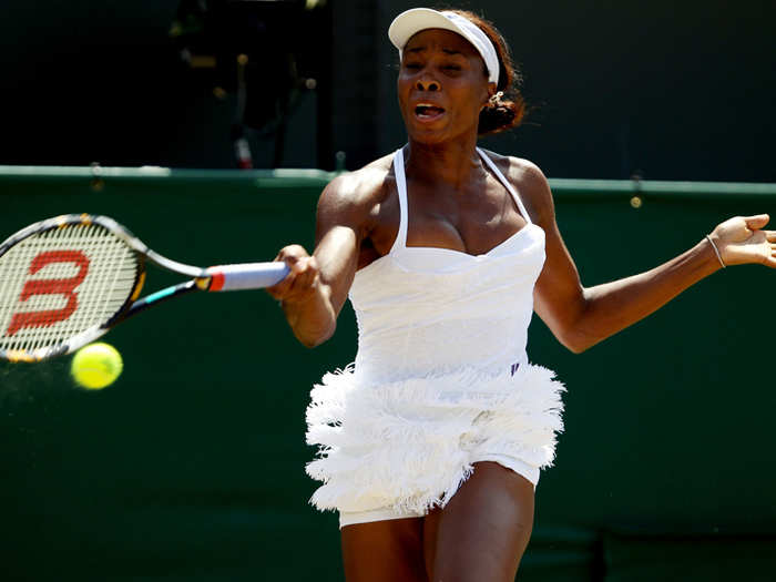 In 2010, Venus went with a crazy flapper-esque skirt