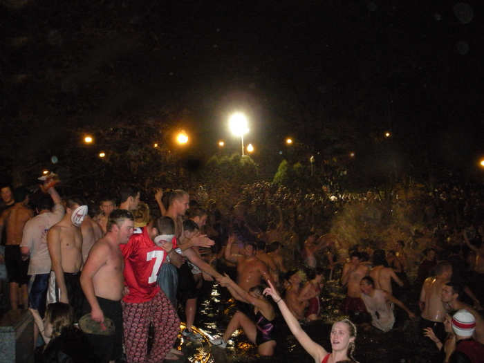 Mirror Lake Jump at Ohio State University