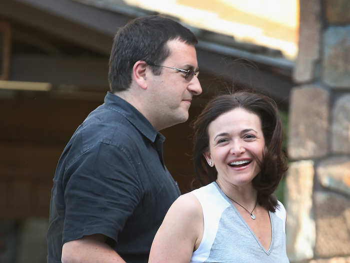 Here she is again, with husband Dave Goldberg, CEO of SurveyMonkey.