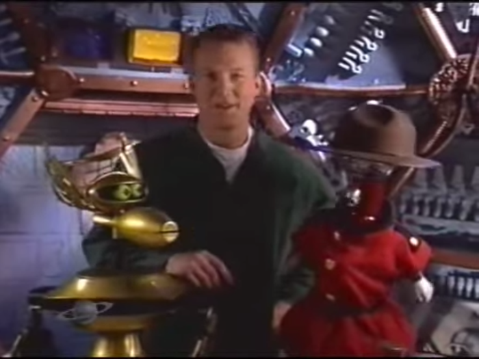 Crow and Tom Servo, the irreverent lampoon-bots from "Mystery Science Theater 3000."