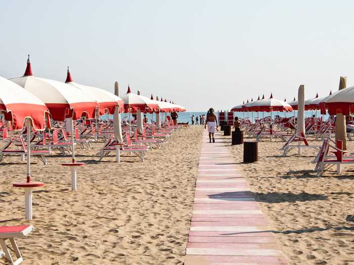 Bask in the sun at the beaches of Rimini.