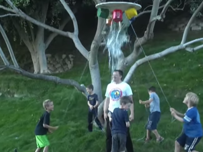 Elon Musk Built A Device To Execute The ALS Ice Bucket Challenge That