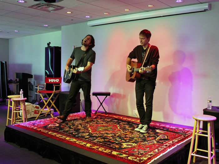 Matt played four songs from the mini-stage Vevo built into the lounge.