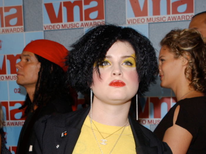 Kelly Osbourne also displayed a message to the world.