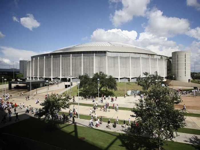 14. A daredevil stuntman died after he rolled off the Houston Astrodome in his shock absorbent barrel.