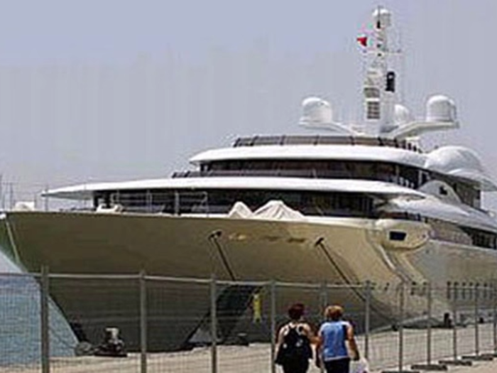 "Gigayacht" - $170 million