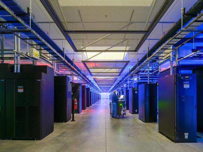 As a result of these unique data centers, Facebook can handle 6 billion daily "Likes," as well as the 400 billion photos and 7.8 trillion messages that have been sent since Facebook was founded a decade ago.