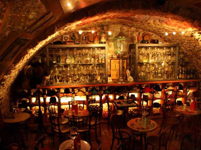 Meet the "green fairy" at Absinthe Bar in Antibes.