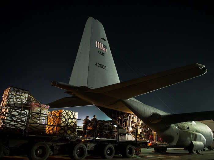 The Super Hercules is a true beast of burden and can carry a maximum payload of 44,000 pounds.