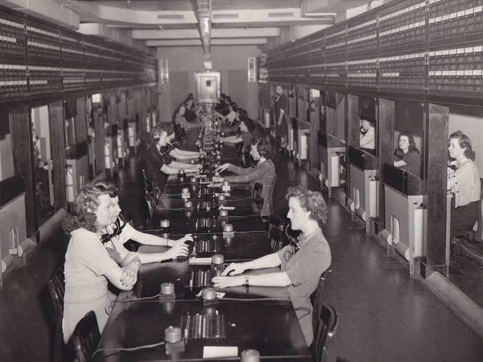 The stock exchange had a "Quotation Room" where people would answer requests for stock prices within 60 seconds (1943).