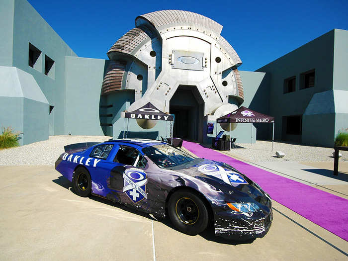 On this particular day, Oakley put out the "purple carpet" for the Infinite Hero Foundation.