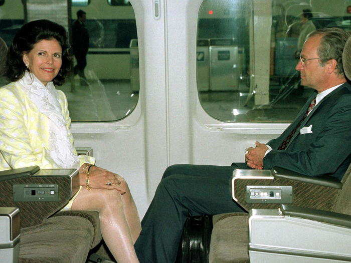 ...to the King and Queen of Sweden have hopped on the Shinkansen.