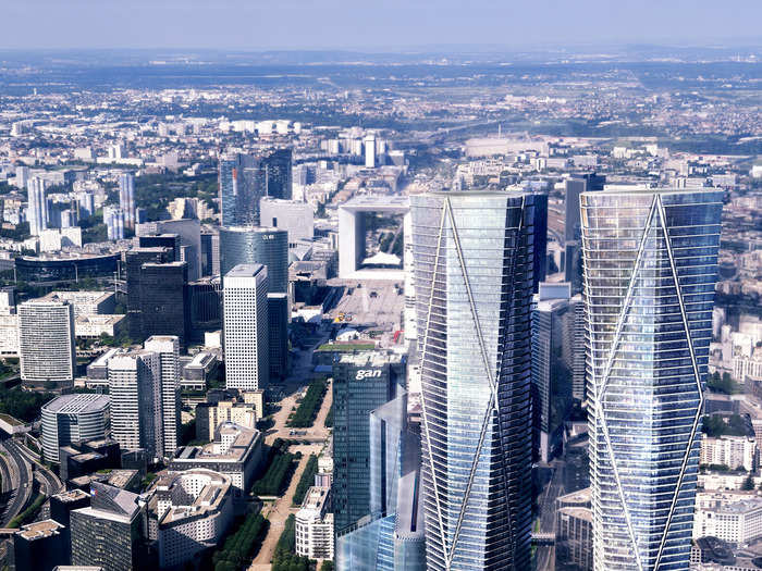 Hermitage Plaza was commissioned in 2008 and includes plans for two new towers along Paris