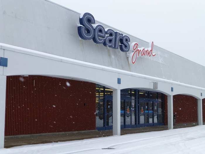 This former Kmart store in Solon, Ohio, was converted to a "Sears Grand" in the early 2000s. The concept failed within a couple years and this is now one of the last remaining "Sears Grand" stores in operation.