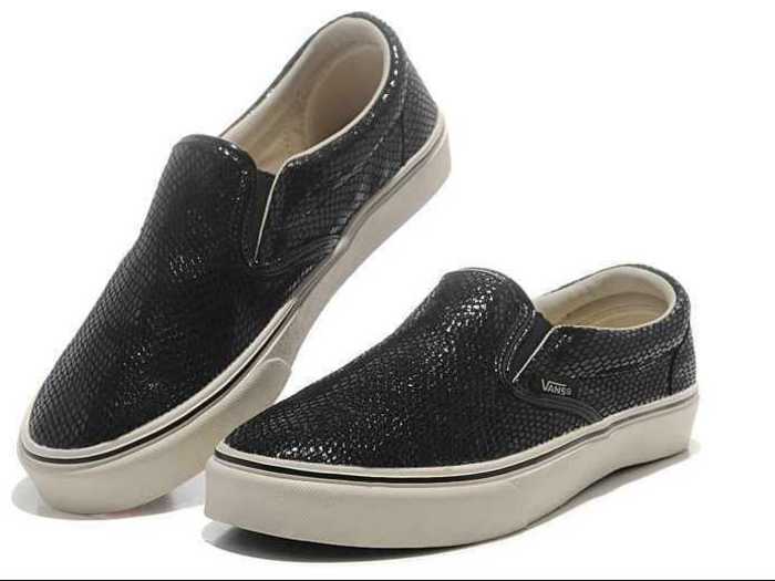 14) Vans