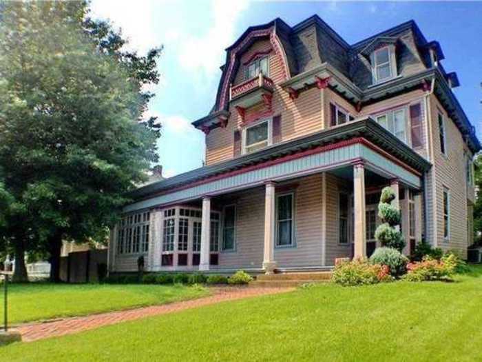 This $419,500 Delaware mansion was built in 1885 in the Second Empire Victorian style.