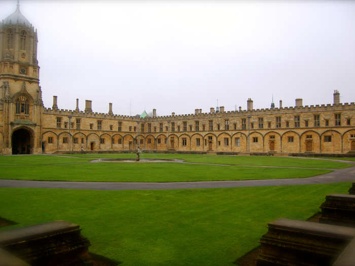 Wren also built the tower of Christchurch College at Oxford. If the building looks familiar, it is because it has been used to film the Harry Potter movies, as well as other films.