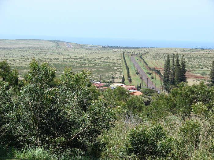 Much of Lanai feels secluded because only 3,200 people live there, and there are only 30 miles of paved roads. Most of the population lives in Lanai City, a small collection of buildings in the center of the island. There