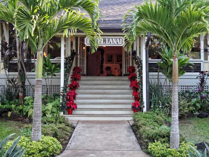 Built by Dole in 1923, the Hotel Lanai