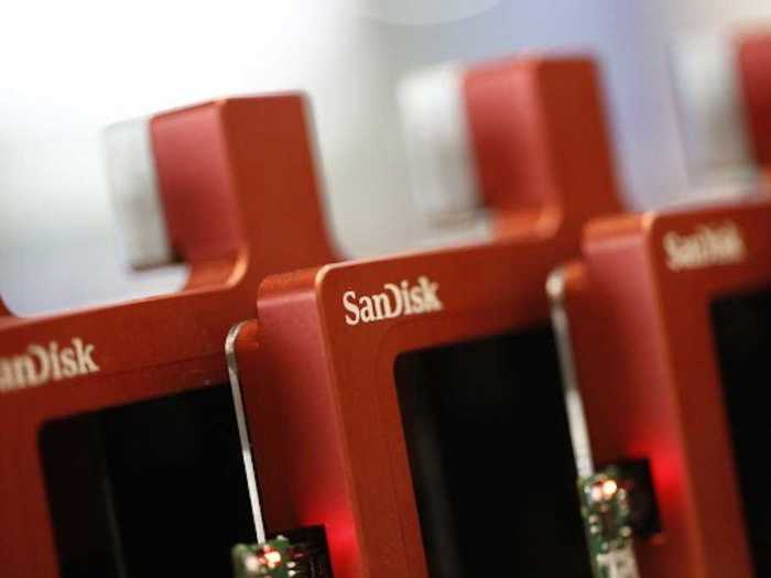 SanDisk Corp