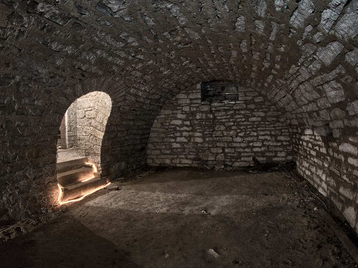 The wine cellar is said to be the most haunted location of the whole property. Footsteps and voices have been heard and the heavy metal door that leads to the cellar has been seen moving on its own. A strange, unexplainable mist has even be reported following guests as they move through the cellar.