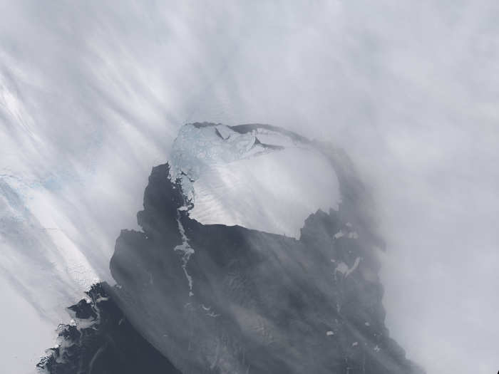 This glacial chunk has almost completely detached from the larger Antarctic Pine Island Glacier and is large enough to fit 8 Manhattan-sized cities on it.