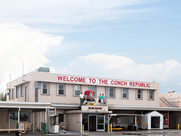 In 1982, when a Border Patrol checkpoint began to create massive traffic jams near the beginning of Route 1 — the only main access to the Florida Key — Key West Mayor Dennis Wardlow declared a secession from the US and formed the Conch Republic as a tongue-in-cheek form of protest against the roadblock.