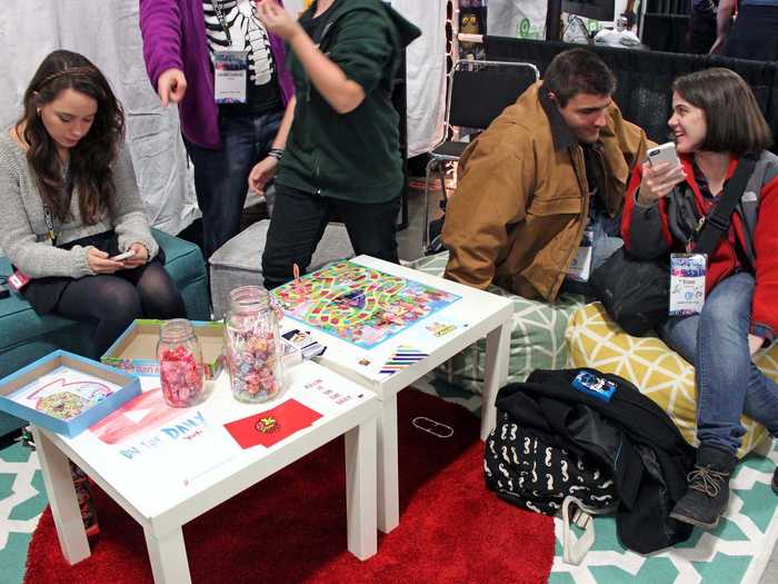 There were also some booths set up by YouTubers or other online-video companies. A station from YouTube creator Strawburry17 had big bowls of sweets and teens playing Candyland.