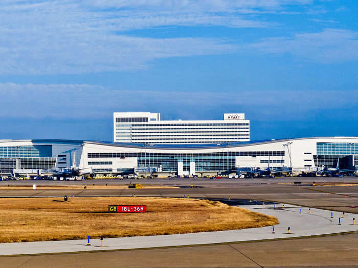 8. Dallas-Fort Worth International Airport (DFW)