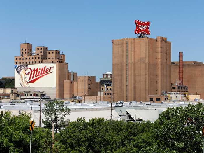 WISCONSIN: Tour the Miller Brewery in Milwaukee, where machines pack 200,000 cases of beer a day. Don