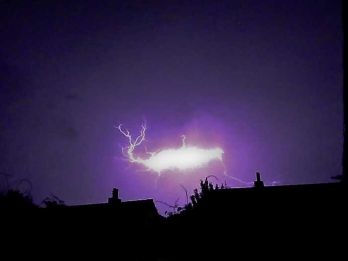 10. For the first time, physicists figured out the chemical composition of the mysterious and extremely rare phenomenon of "ball lightning."