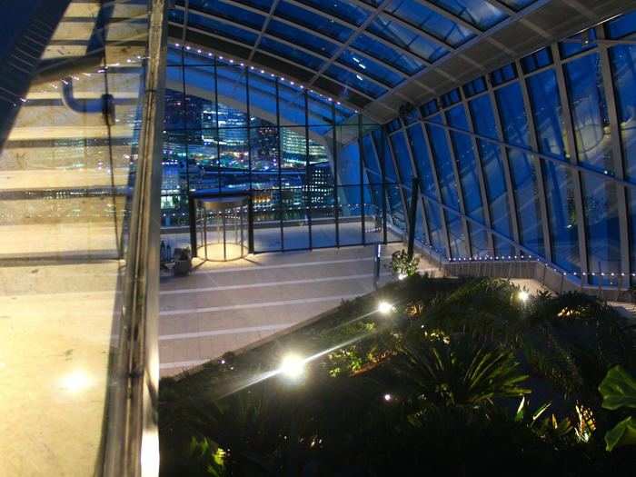 The Walkie-Talkie building was designed by Uruguayan archistar Rafael Viñoly. It feels like a space station from the inside.