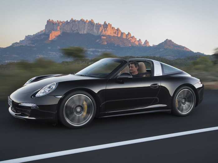 While the Targa 4S is a Carrera 4S with the special "Targa" roof.