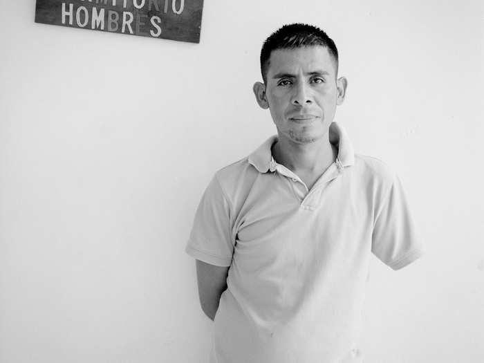 Many fall off the train to their death or suffer injuries that prevent them from traveling further. This Honduran man, who was injured riding the train, had to have his left arm amputated. Frankfurter met him at the Jesus el Buen Pastor amputee clinic in Tapachula, a city in Chiapas.