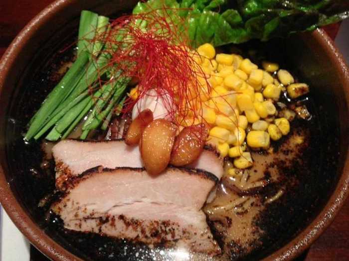 RAMEN: Garlic Pork Ramen at Ramen Dojo