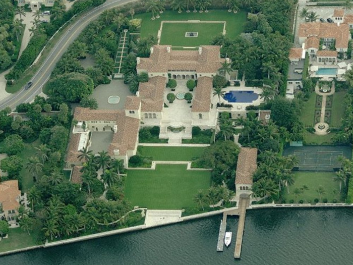 In 1999, Clark paid $11 million for the opulent Il Palmetto estate in Palm Beach, Florida. Originally built in 1930 by noted architect Maurice Fatio, the mansion has been extensively renovated by Clark.