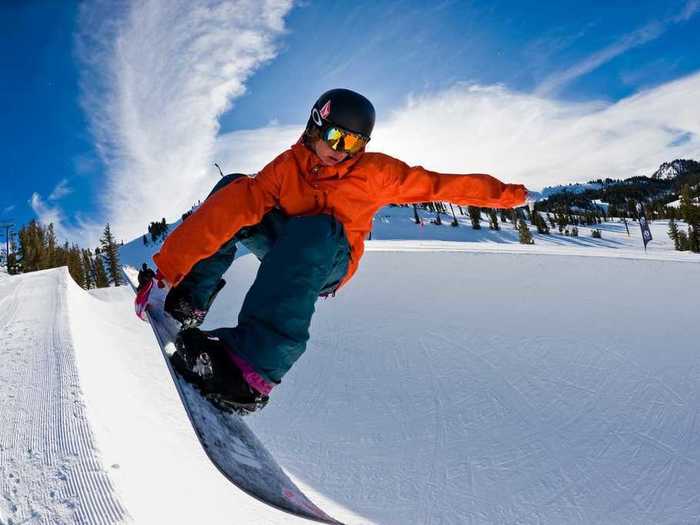 Best For Singles: Mammoth Mountain Ski Resort, California