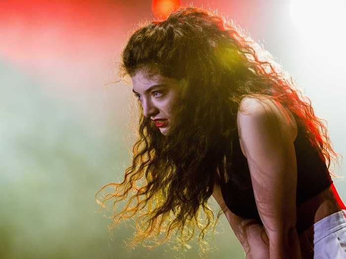 AGE 18: Lorde