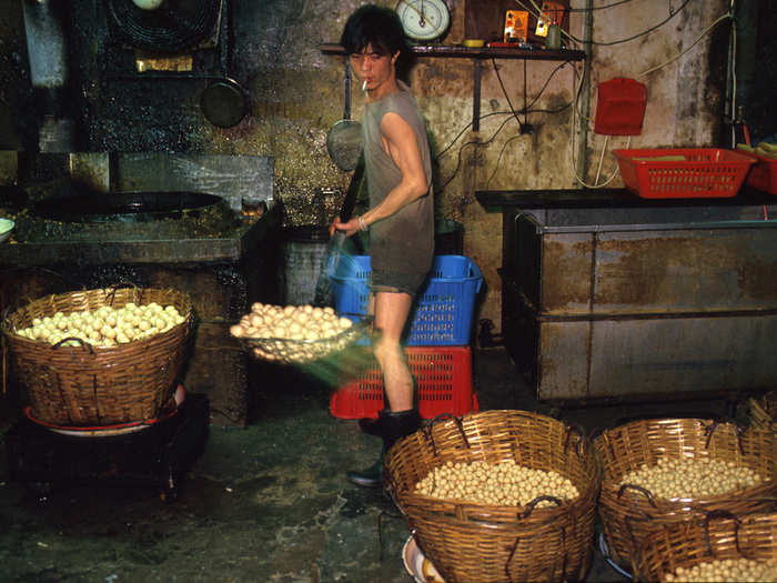 Kowloon was a major manufacturing center for many businesses in Hong Kong. One of its biggest products was fishballs, which were sold to restaurants around the city.