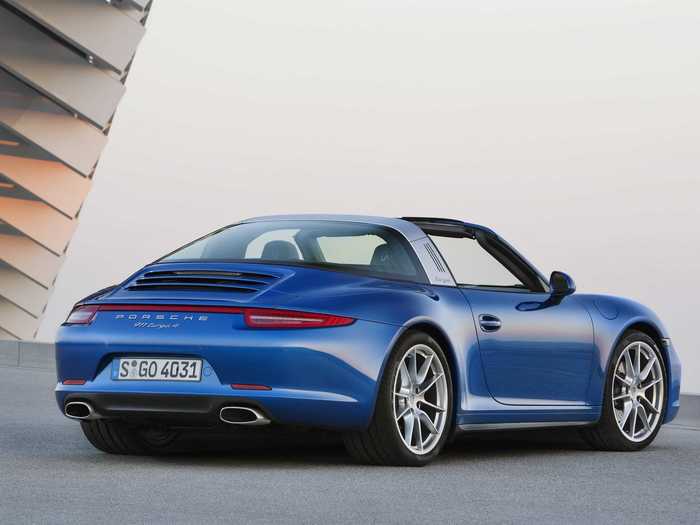 The Targa 4 is a Carrera 4 with an awesome electric lift-away roof!