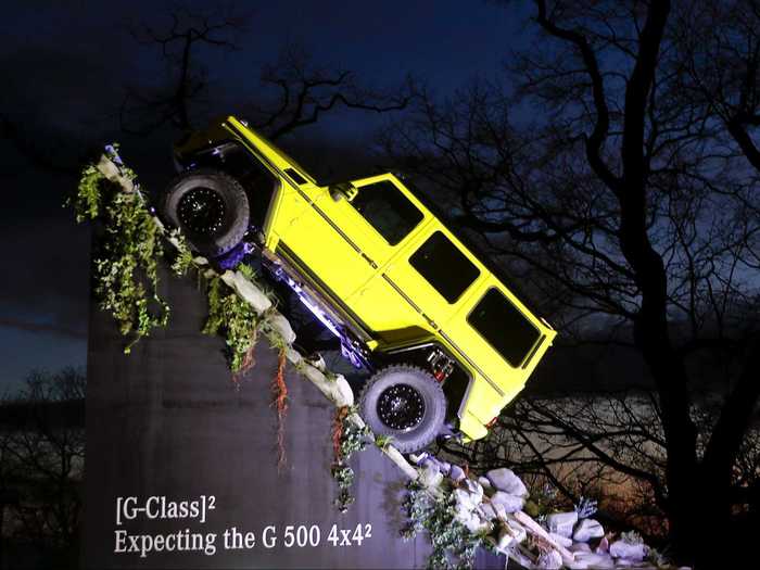 Mercedes-Benz took its insane 6X6 G-wagon, cut off two of its wheels and voilá — the G500 4X4 Squared is born!