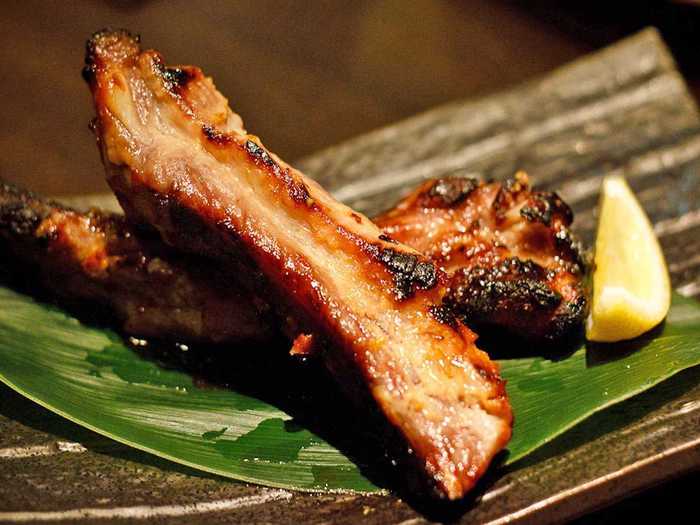 Costillitas are baby back ribs with a Cuban twist: The ribs are marinated and served with a mix of sour orange juice, lime juice, oregano, garlic, and olive oil, making for a sweet, tangy taste.