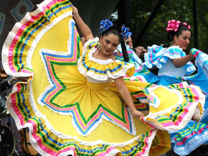 Mexico City also hosts a big parade with dancing, singing, and re-enactments. Almost everyone is adorned in long, flowing dresses or traditional Mexican pant suits with a bright sombrero.