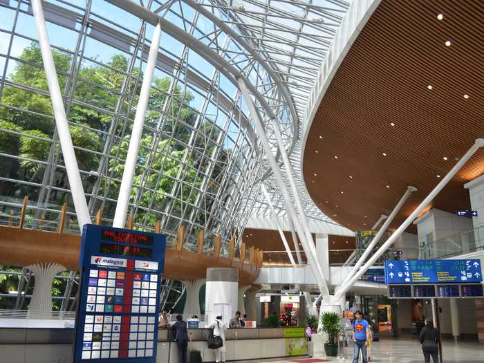 10. Kuala Lumpur International Airport (KUL)