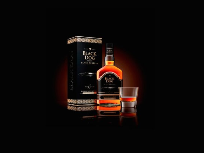 Best Indian Whiskey – Black Dog Centenary Black Reserve