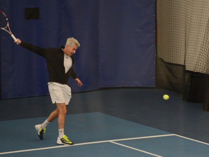 Ackman shows a great one-handed backhand.