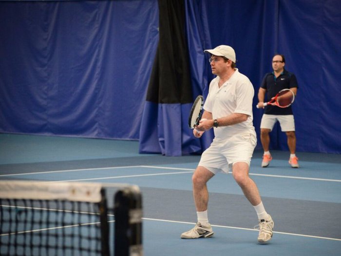 The CEO/president of Ellington Financial Larry Penn played with Jon Pastel. Last year, Penn won the tournament with Stephen Bass.