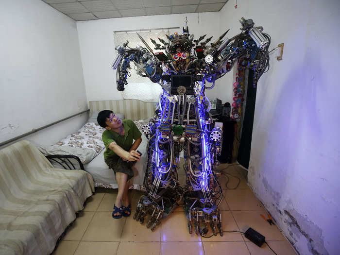 In Beijing, self-taught inventor Tao Xiangli spent less than a year and 300,000 yuan (£30,750, $49,037) to create a home made humanoid robot with a remote controller. However, it is too heavy and too tall to walk out of his front door.