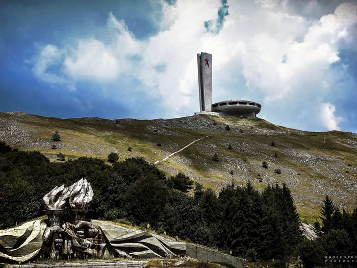 The monument was completed in 1981, using both government funds and donations. It was built by both Bulgarian civil engineers and the Bulgarian Army. By 1990, Bulgaria had adopted Democracy in place of Socialism.