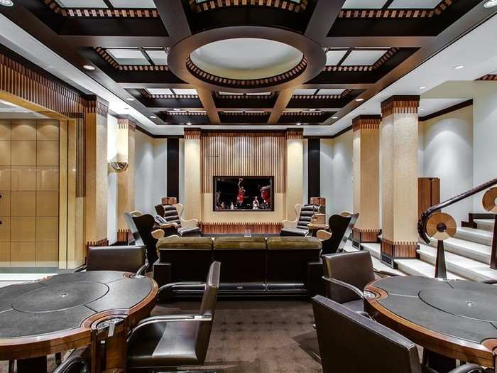 The cigar/poker room.